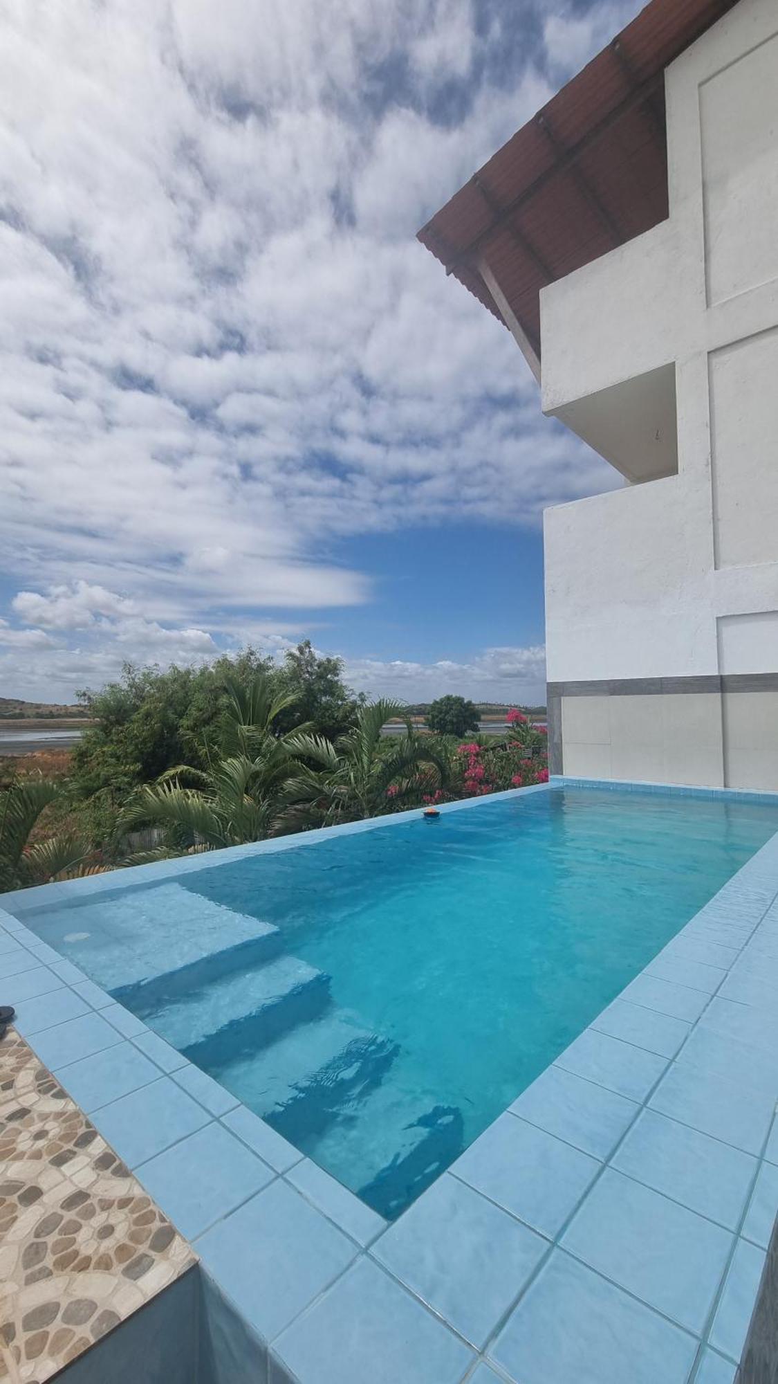 Solar Teixeira Flats Guest house
